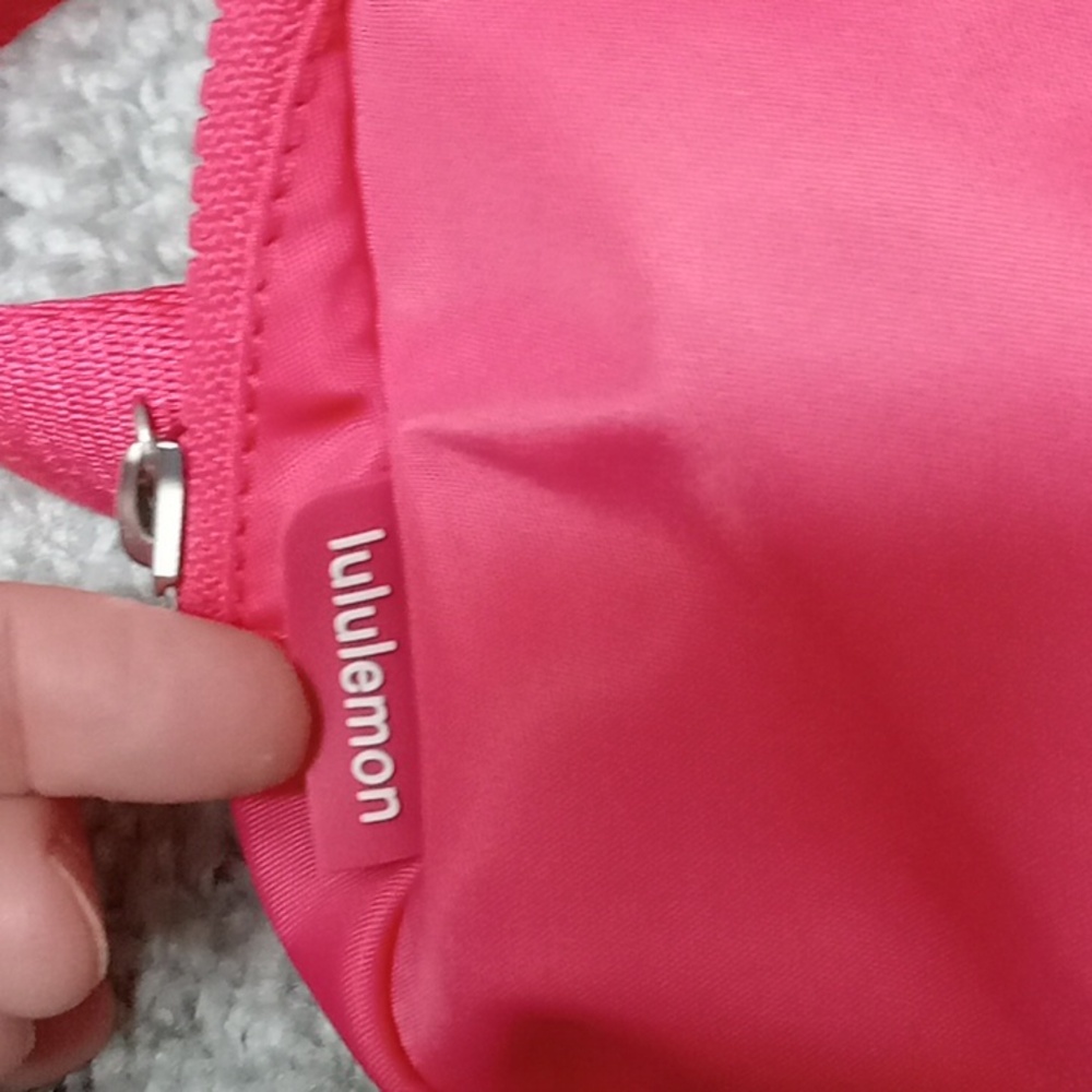 *Final Price* Lululemon Everywhere Belt Bag Glaze Pink - Picture 4 of 8